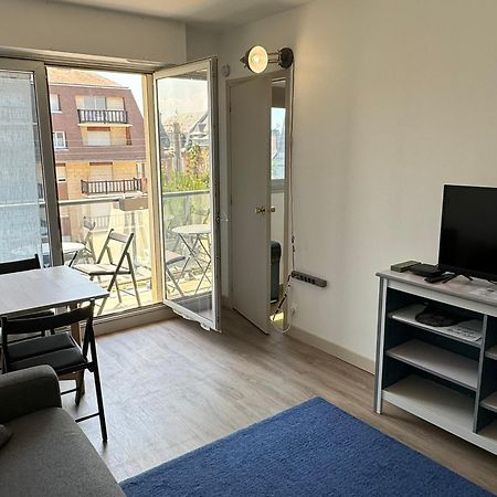 Studio Central A Cabourg Avec Balcon, Wifi Gratuit & Parking - Fr-1-487-372 Экстерьер фото
